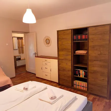 Apartment Old Town *